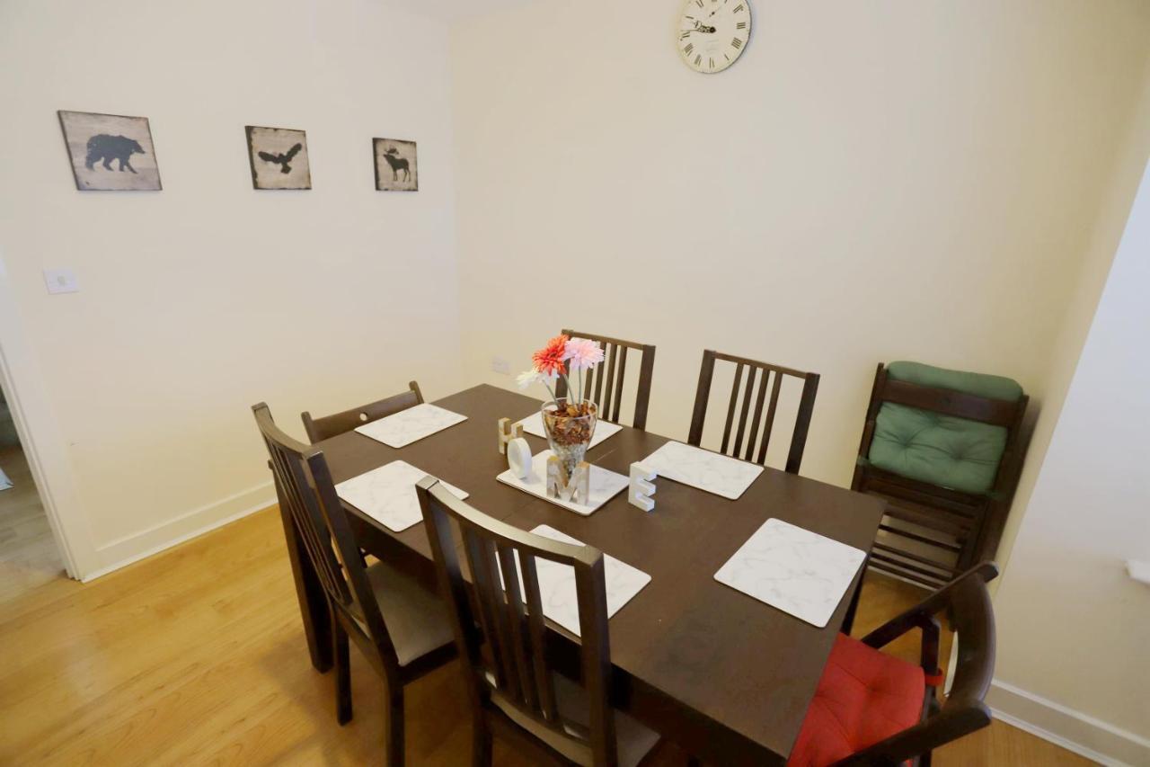 Easytravel Luxury Nec/Airport 3 Beds House Lägenhet Birmingham Exteriör bild